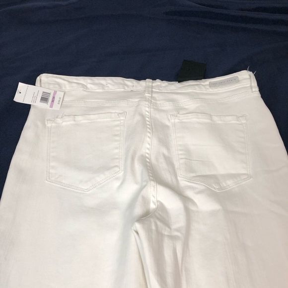 ⚫️⚫️⚫️ Sanctuary Denim White Stretch Jean - Picture 11 of 16